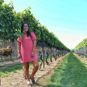 Meet your Posher, Laura